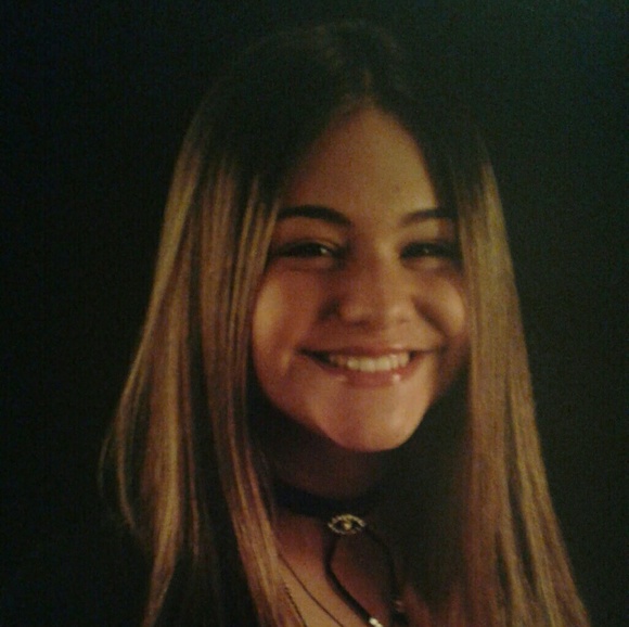 Meet your Posher, Bernice - Picture 2 of 8